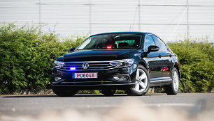 Į Lietuvos kelius išvažiuos naujas pažeidėjų siaubas – nežymėtas „Volkswagen Passat“