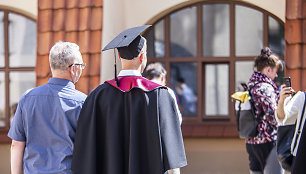 Diplomų įteikimo ceremonija