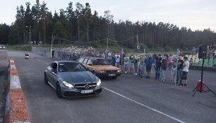 &bdquo;Dragūnų vakaras&ldquo; &bdquo;Nemuno žiede&ldquo;