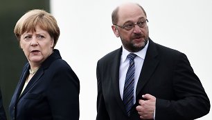 Angela Merkel ir Martinas Schulzas