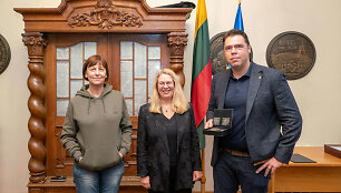 Jono Karolio Chodkevičiaus Aukso medalis padovanotas Lietuvos nacionaliniam muziejui
