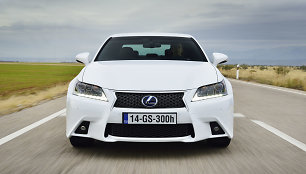 „Lexus GS 300h F Sport“