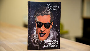 Douglaso Adamso knyga &bdquo;Restoranas visatos pabaigoje&ldquo;