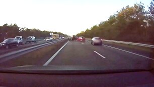 Prie&scaron;ais &bdquo;Tesla&ldquo; įvykusi avarija