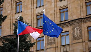 Čekijos ir Europos Sąjungos vėliavos