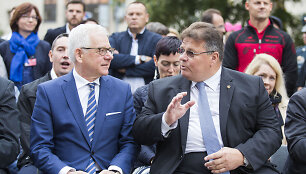 Jacekas Czaputowiczius, Linas Linkevičius