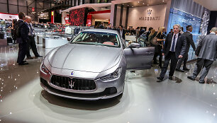 "Maserati" stendas