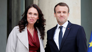 Jacinda Ardern ir Emmanuelis Macronas