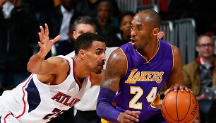 Thabo Sefolosha ir Kobe Bryantas