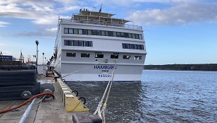 Į Klaipėdą pirmadienį atplaukė kruizinis laivas „Hamburg“, atplukdęs turistus iš Vokietijos. Prasidėjo ilgai lauktas kruizinių laivų turizmas.