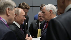 Vladimiras Putinas ir Mike'as Pence'as