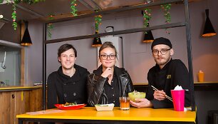 Restorano &bdquo;Spice&ldquo; įkūrėjai Vytautas Donatas Banionis, Justina Marozaitė ir Justas Vabuolas, 