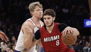 Mindaugas Kuzminskas ir Tyleris Johnsonas