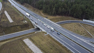 Policijos patikros postas prie įvažiavimo į Vilnių