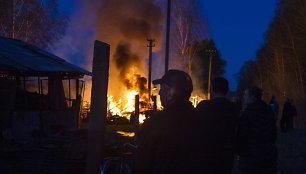 Naktį Panevėžio rajone tikriausiai buvo padegtas gyvenamasis namas