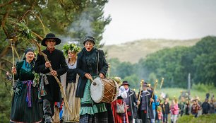 Į Kuršių neriją savaitgalį kvies festivalis „Tek saulužė ant maračių“