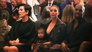 Kris Jenner, Kim Kardashian su dukra North ir Kanye Westas