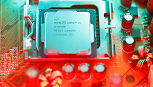 Aštuntosios kartos „Intel Core i5“ procesorius