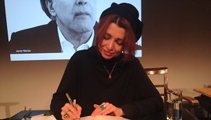  Elif Shafak Berlyno literatūros festivalyje