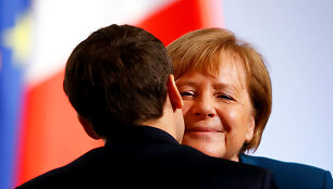 Emmanuelis Macronas ir Angela Merkel