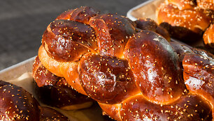 Žydi&scaron;ka pynutė &bdquo;chala&ldquo;