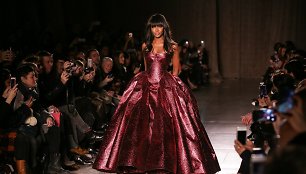 Naomi Campbell „Zac Posen“ kolekcijos pristatyme