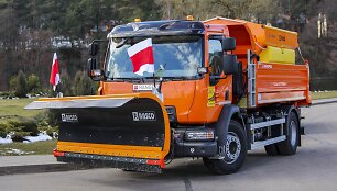&bdquo;Grinda&ldquo; nusipirko 10 naujų &bdquo;Renault&ldquo; sunkvežimių  skirtų keliams valyti