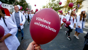 Mokslu metų pradžios studentų eisena Gedimino pr. 