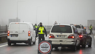 Stacionarus policijos kontrolės postas