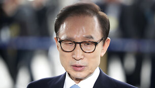 Lee Myung-bakas