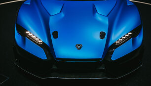 &bdquo;Italdesign&ldquo; Ženevoje demonstruoja bestogį superautomobilį &bdquo;Zerouno&ldquo;
