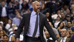 J.B.Bickerstaffas