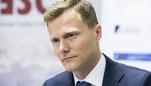 Matthew Kroenigas