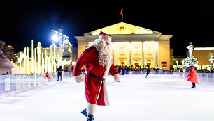 Kalėdiškai pasipuošęs Vilnius