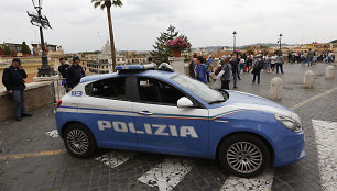 Italijos policijos automobilis