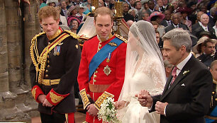 Princas Harry buvo vyriausiuoju pabroliu princo Williamo vestuvėse su Kate Middleton