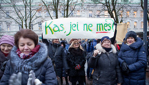 Masinė protesto akcija „Paskutinis skambutis“