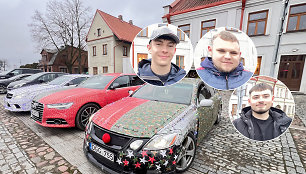 Kėdainiečiai Justas, Martynas ir Ignas Kalėdoms išpuošė savo automobilius. 