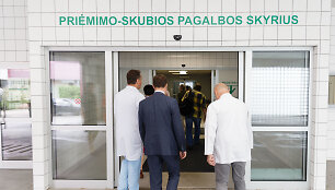 Sveikatos apsaugos ministras Aurelijus Veryga lankėsi Vilniaus universiteto ligoninės Santaros klinikose