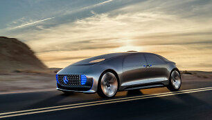 &bdquo;Mercedes-Benz F 015&ldquo; koncepcija