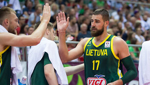 Domantas Sabonis ir Jonas Valančiūnas