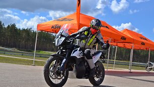 KTM bandymai Rygoje