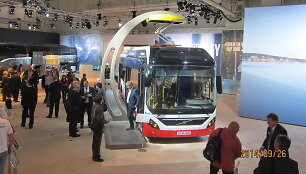 &bdquo;Kauno autobusų&ldquo;atstovai parodose domėjosi naujomis technologijomis