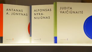 Programos &bdquo;Gyvoji poezija&ldquo; knygos