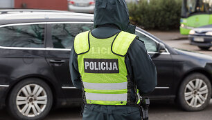 Kelių policijos reidas Tvirtovės alėjoje