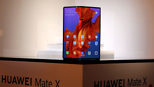 „Huawei Mate X“ telefonas