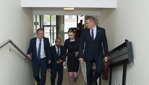 Ministro Eimučio Misiūno vizitas migracijos departamente