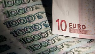Rusijos rubliai ir 10 eurų