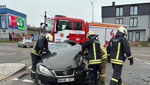 Avarija Liepkalnio ir Dunojaus g. sankryžoje