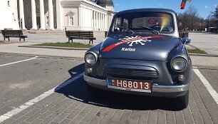 &bdquo;Boružėlė&ldquo; ZAZ 965 vardu Karlas  &ndash; agitacinis ginklas su korona virusu